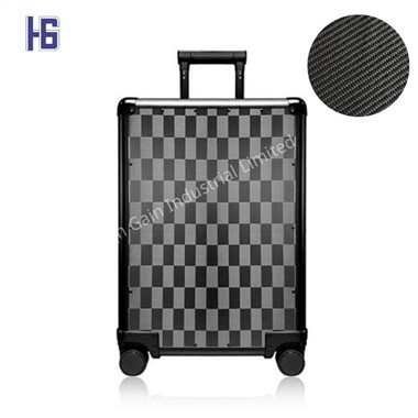 Багажник з вуглецевого волокна